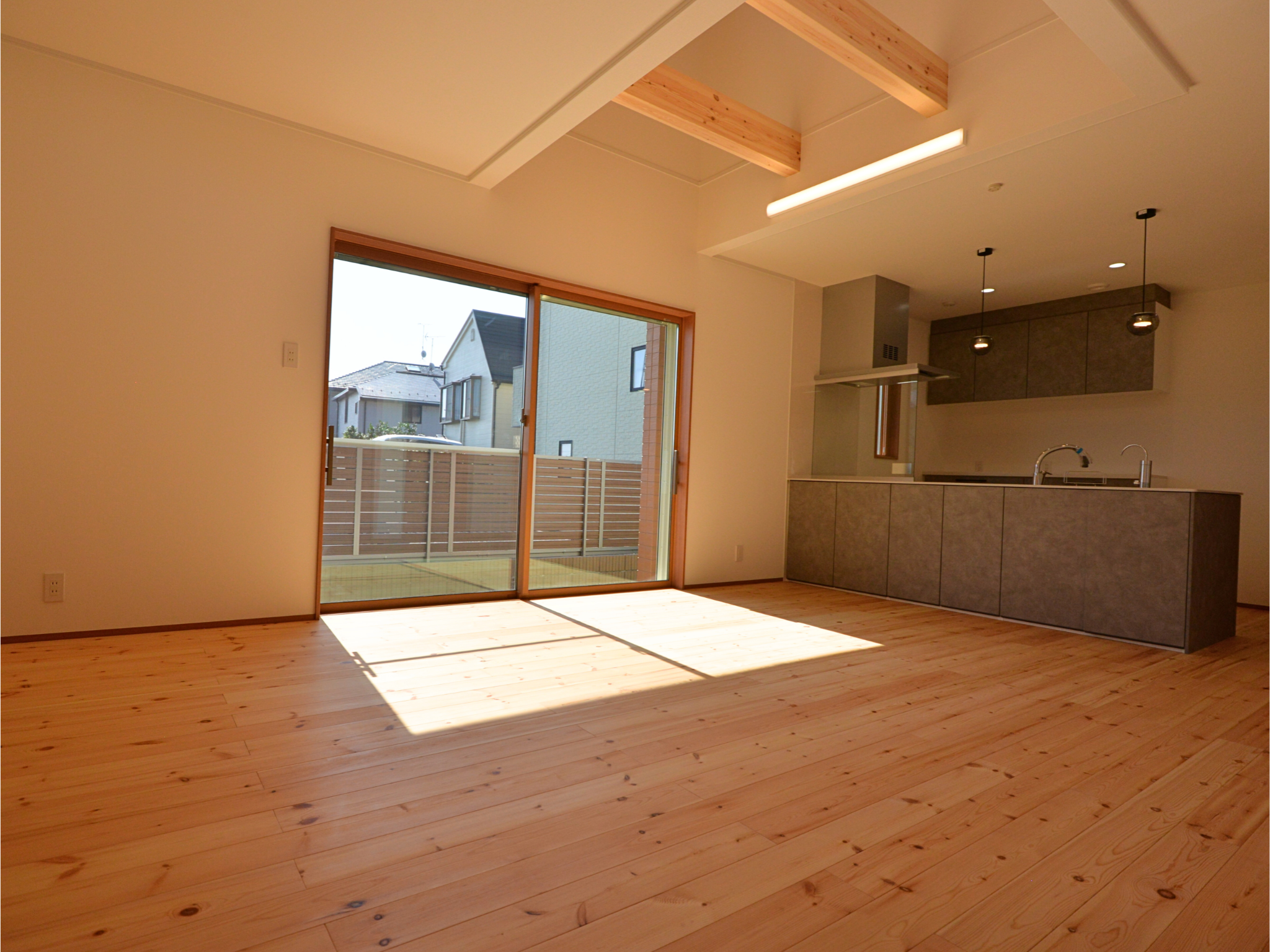 緑区誉田町２丁目　W様邸